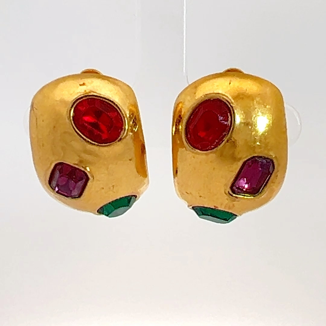 Ciner Moghul India Large Gripoix Gold Clip Earrings
